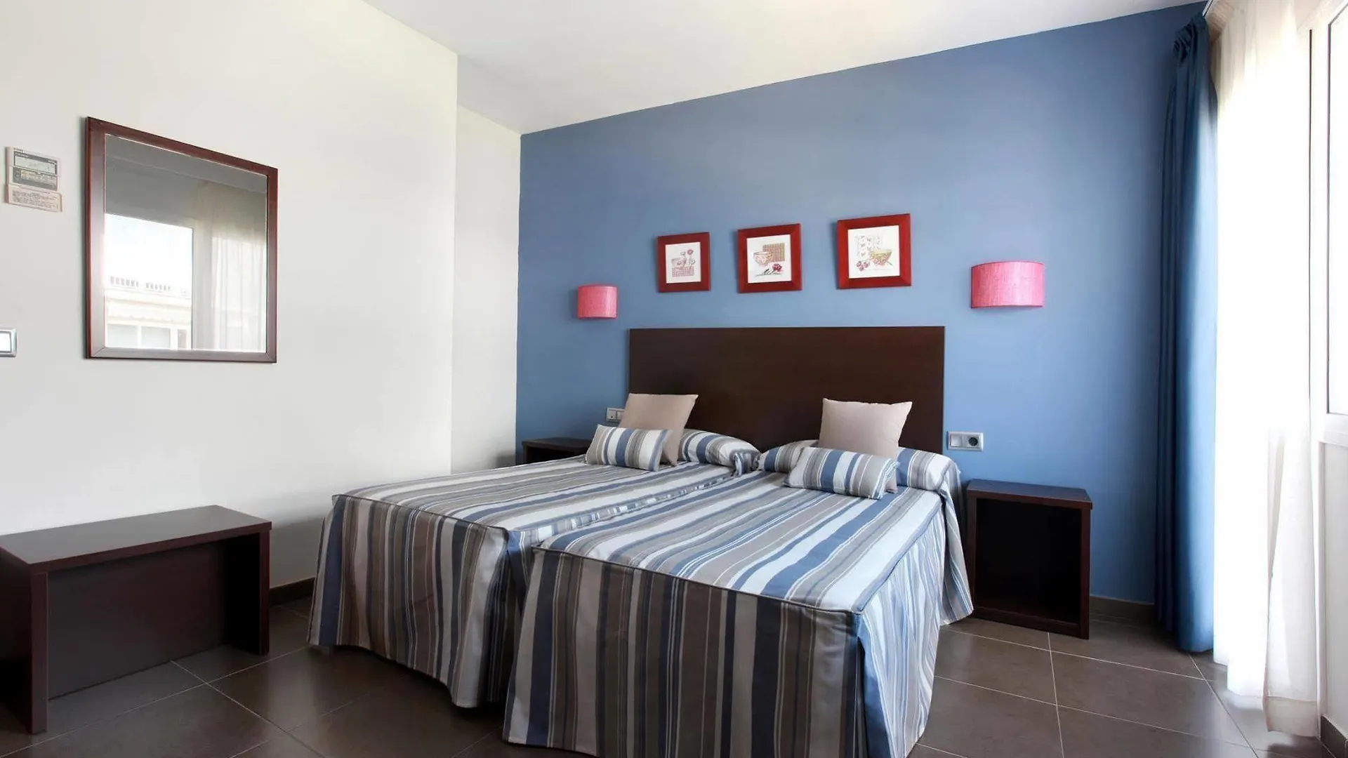 Hotel Marblau Tossa Tossa de Mar İspanya